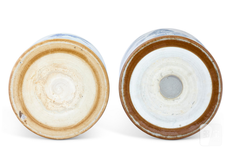 DEUX POTS À PINCEAUX EN PORCELAINE BLEU BLANC À DÉCOR DE CHEVAUX  CHINE, DYNASTIE QING (1644-1911) - 图6